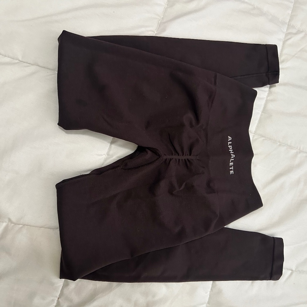 Alphalete leggings